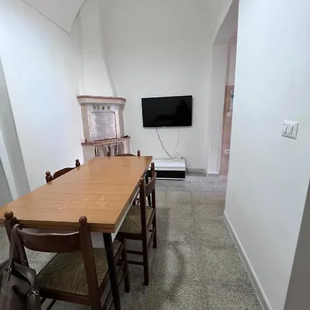 La Casa Dei Nonni بيت للعطل بارابيتا