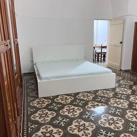 La Casa Dei Nonni بيت للعطل